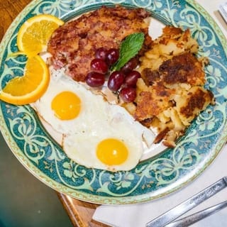 2 Eggs Meal