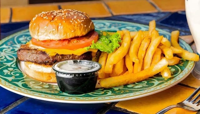 Cheeseburger.