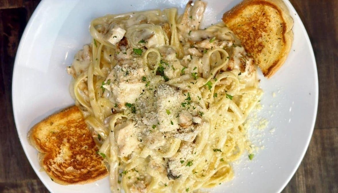 Chicken Alfredo.
