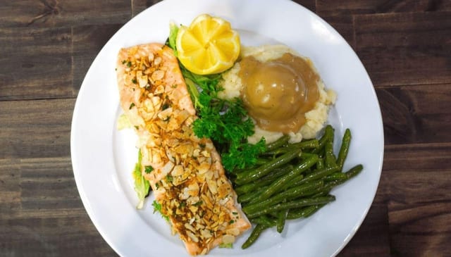 Almond Crushed Salmon.