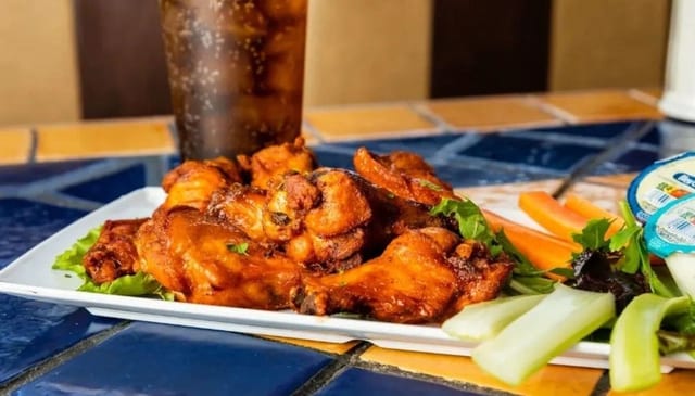 Georgia Diner Jumbo Buffalo Wings (75 Piece Jumbo Buffalo Wings).