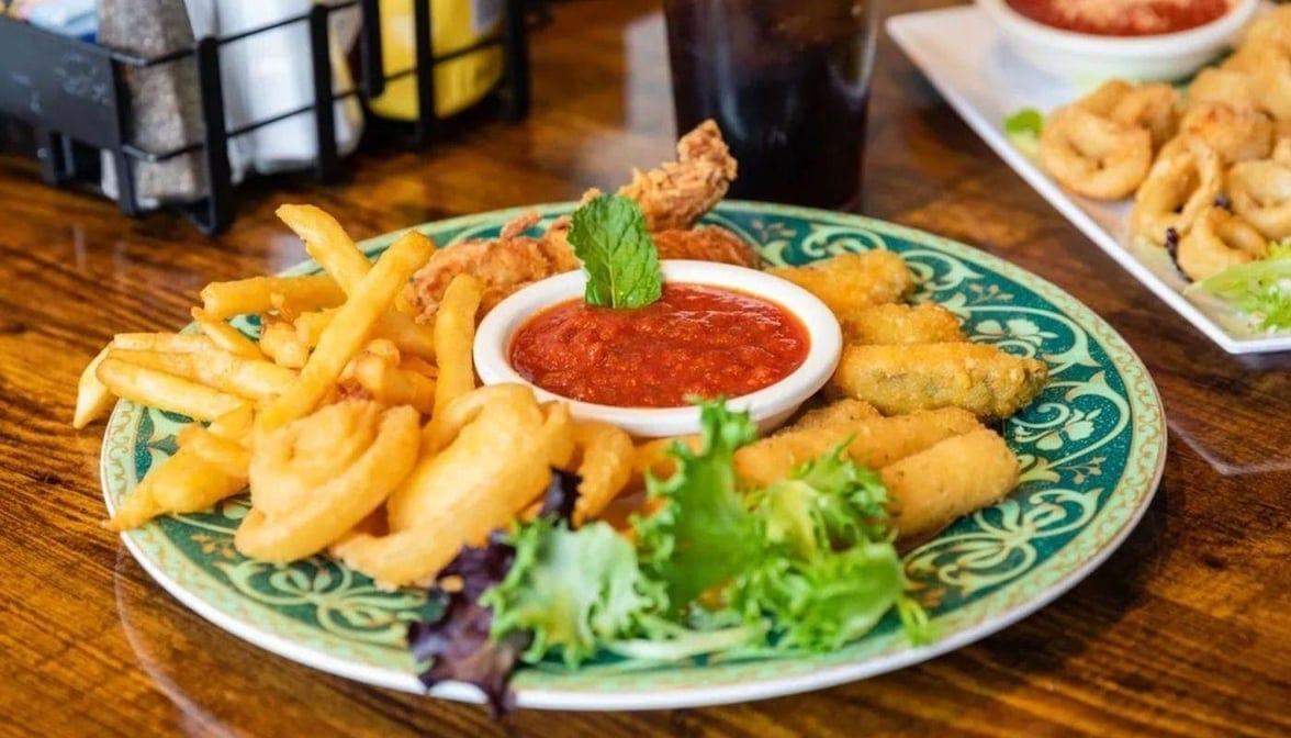 Deluxe Seafood Platter.